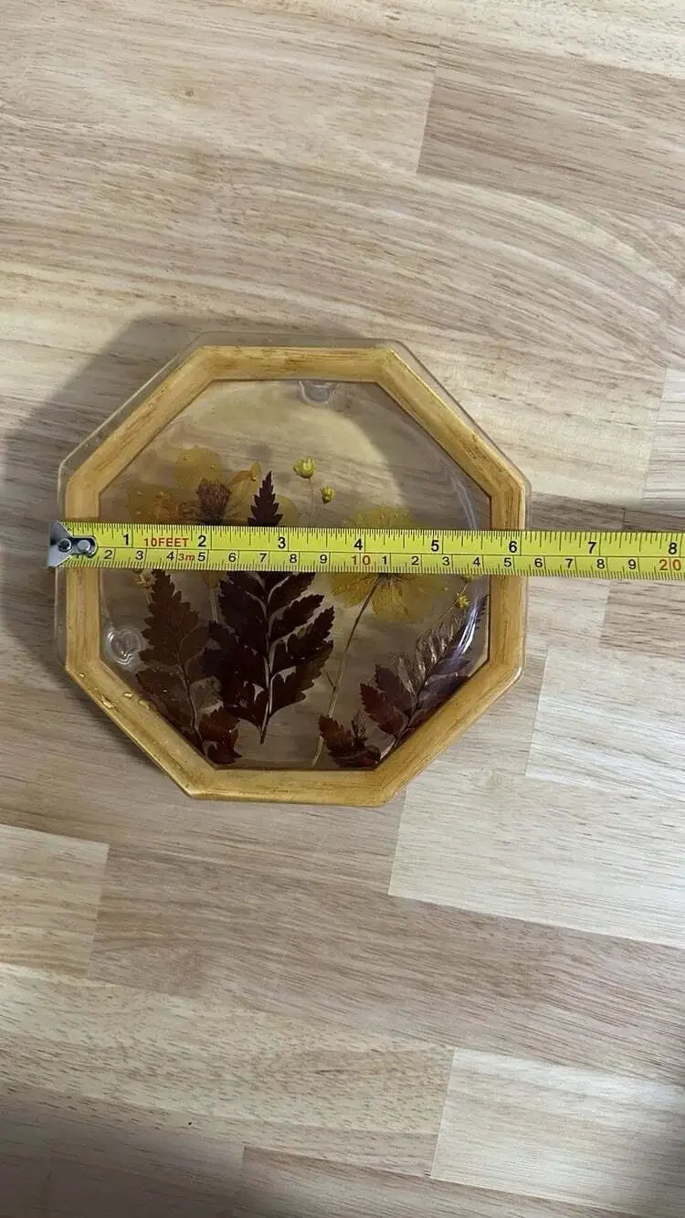 Acrylic Resin Trivet 6-inch Dried Pressed Flower Design